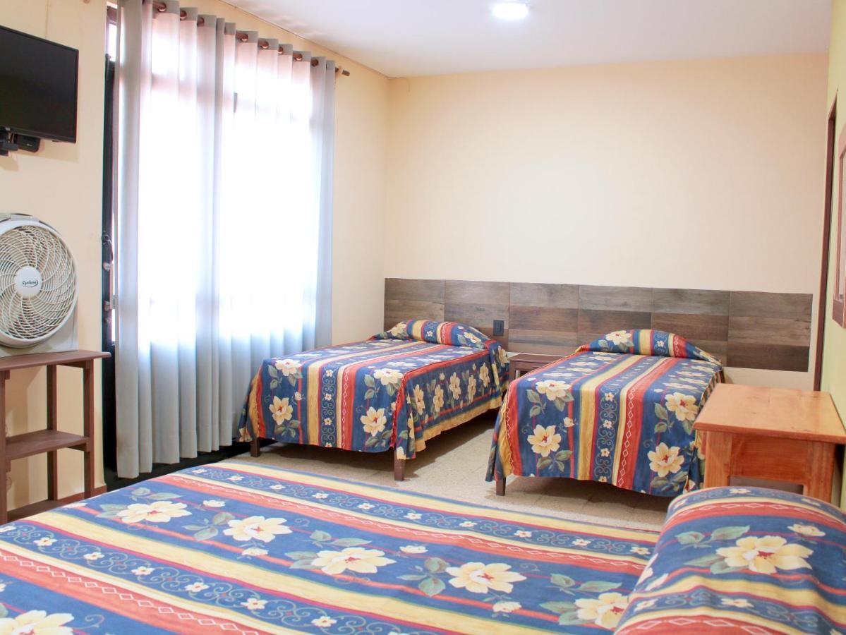 Hotel Galaxia Oaxaca Екстериор снимка