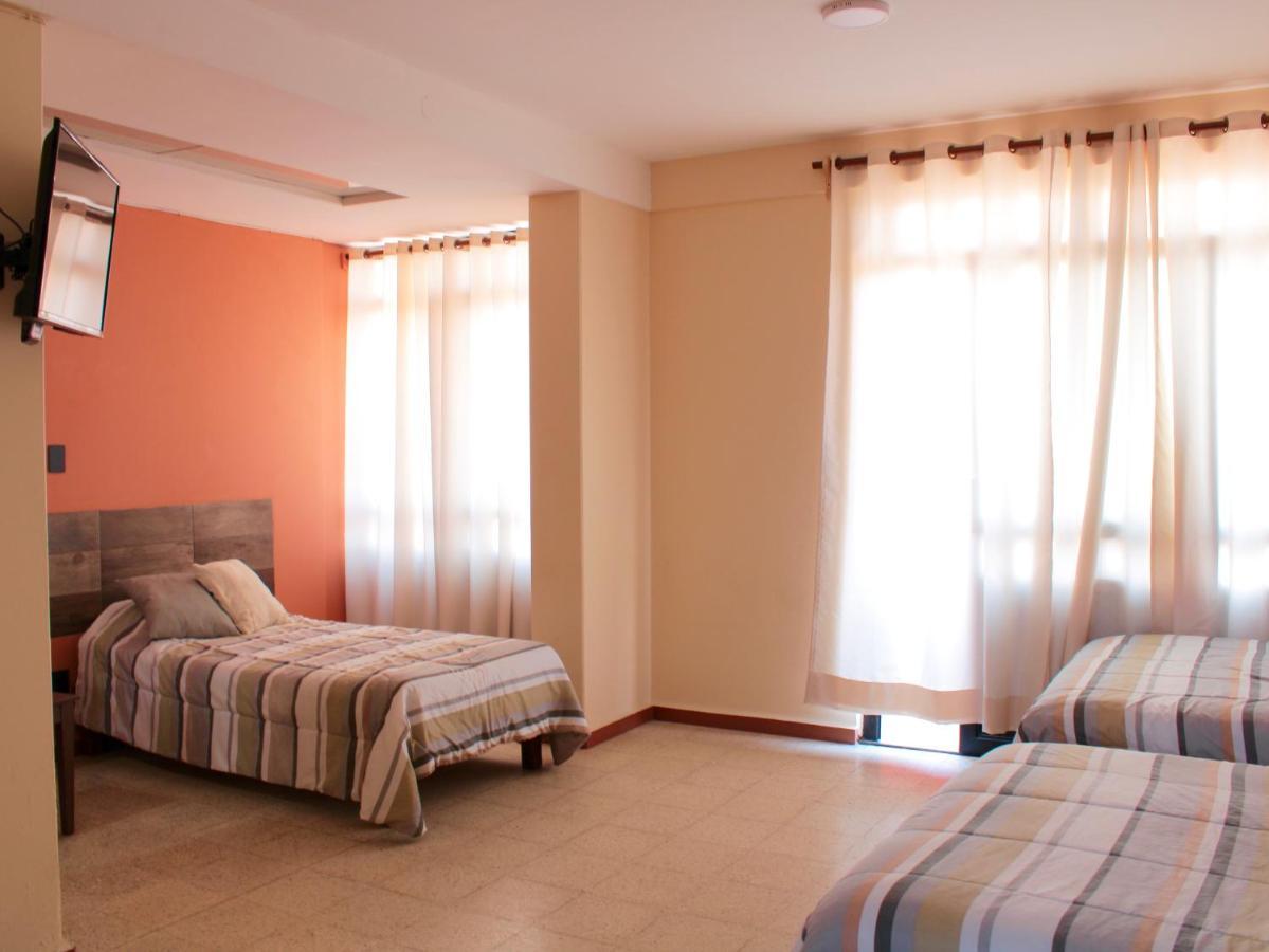 Hotel Galaxia Oaxaca Екстериор снимка